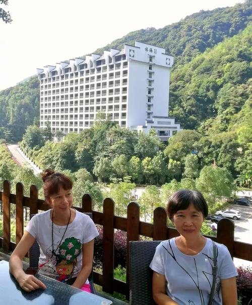15连平摘鹰嘴桃云天海温泉度假团!